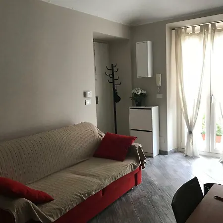 Appartamento La Finestra Sul Cortile Di Via Gioberti Torino